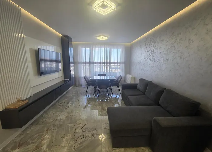 Photo de Appartement Arena Sunrise à Burgas